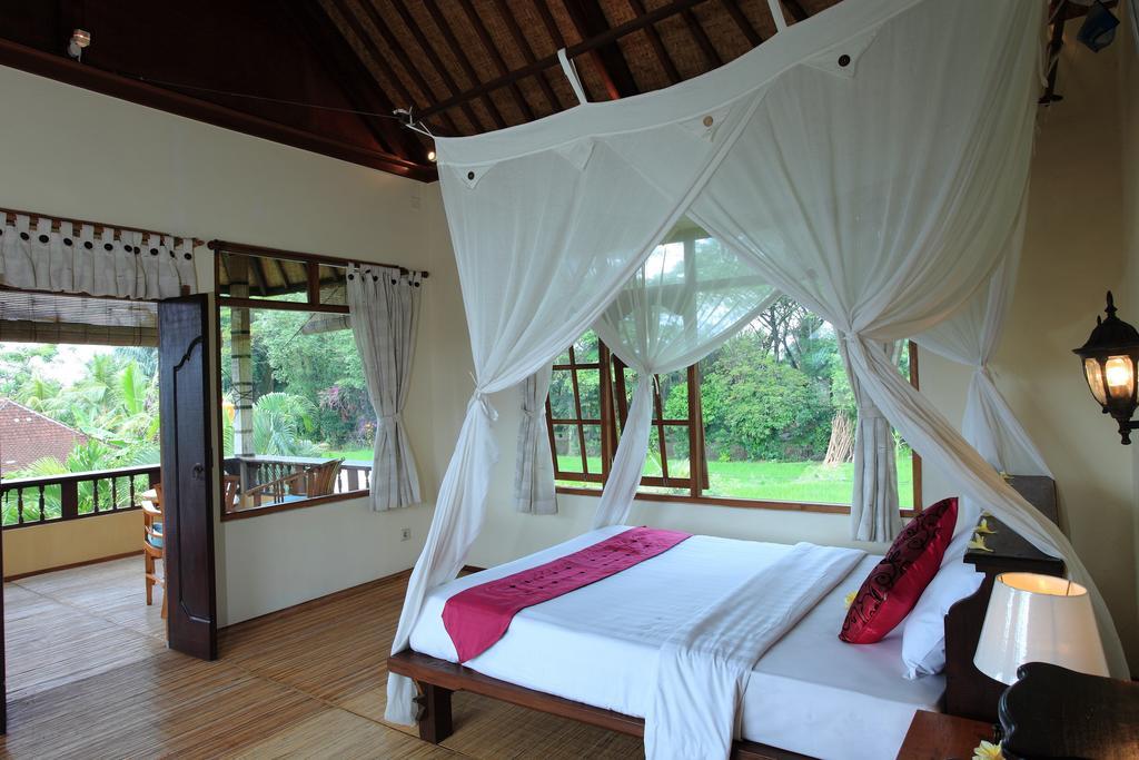 Bali Putra Villa أوبود الغرفة الصورة